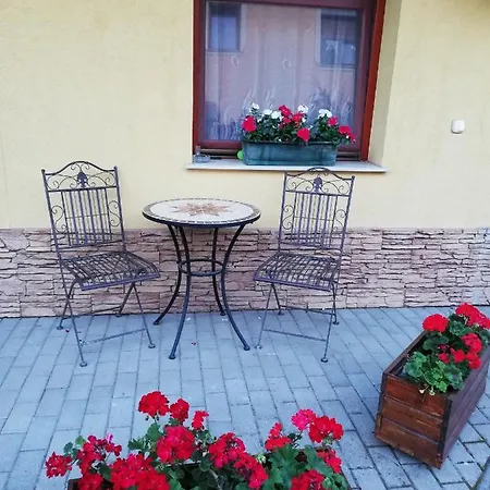 Völgy * Eger